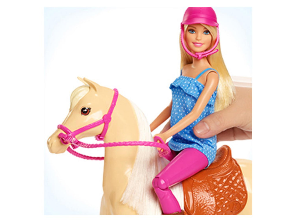 Coffret de jeu « Poupée et cheval »