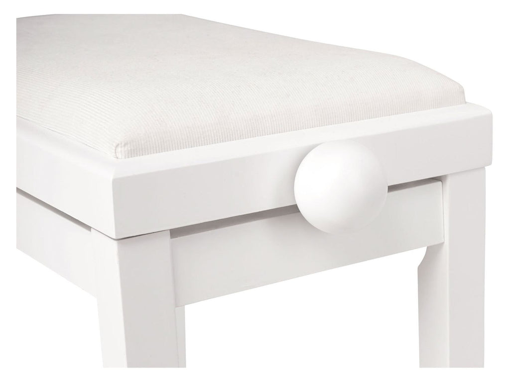 Banquette piano