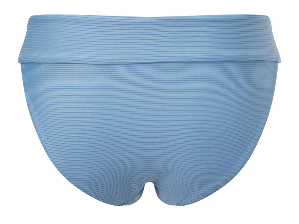 Bas de maillot de bain femme, coupe optimale