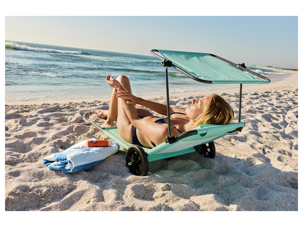 Chaise de plage à roulettes