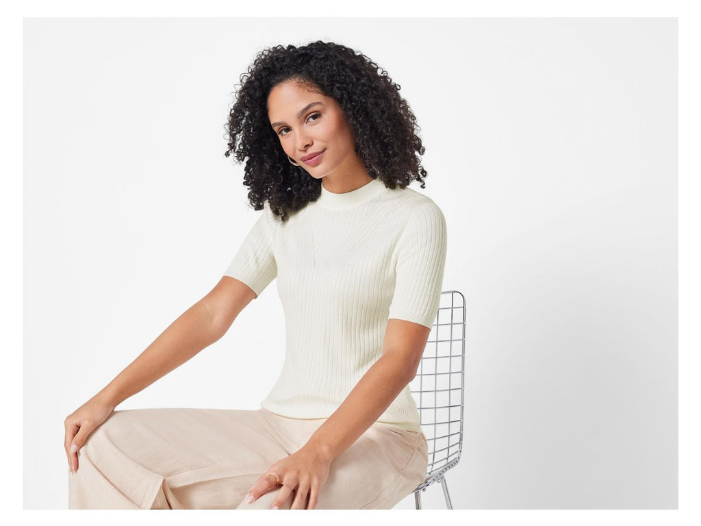 Pull femme, en maille fine et douce