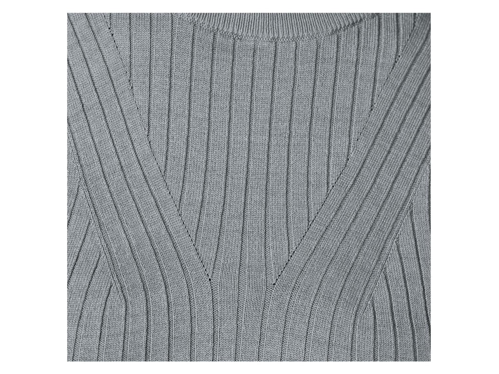 Pull femme, en maille fine et douce