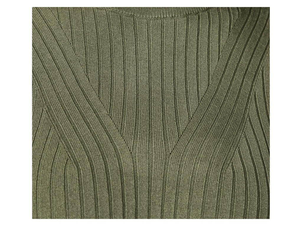 Pull femme, en maille fine et douce