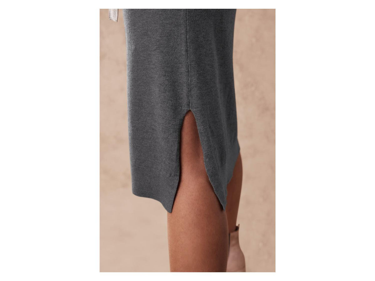 Robe pull femme, avec fentes latérales