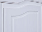 Armoire en bois massif