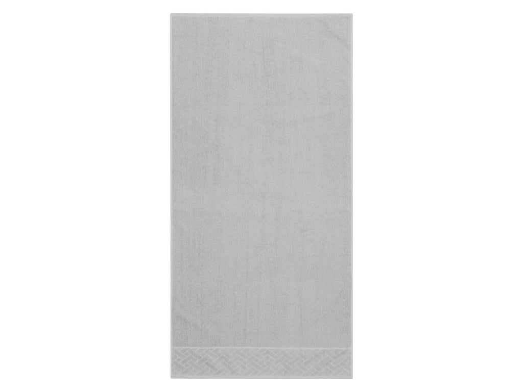 Serviette de douche ou drap de bain en éponge