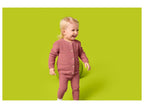 Gilet de bébé, boutonnée