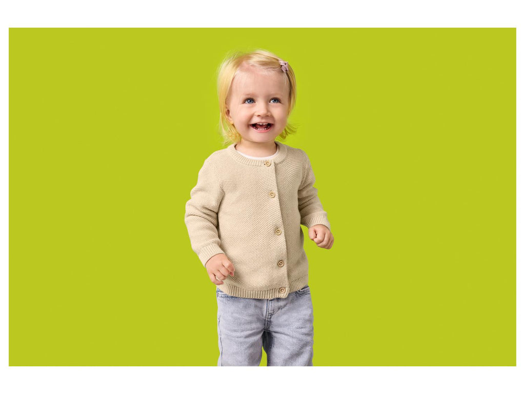 Gilet de bébé, boutonnée