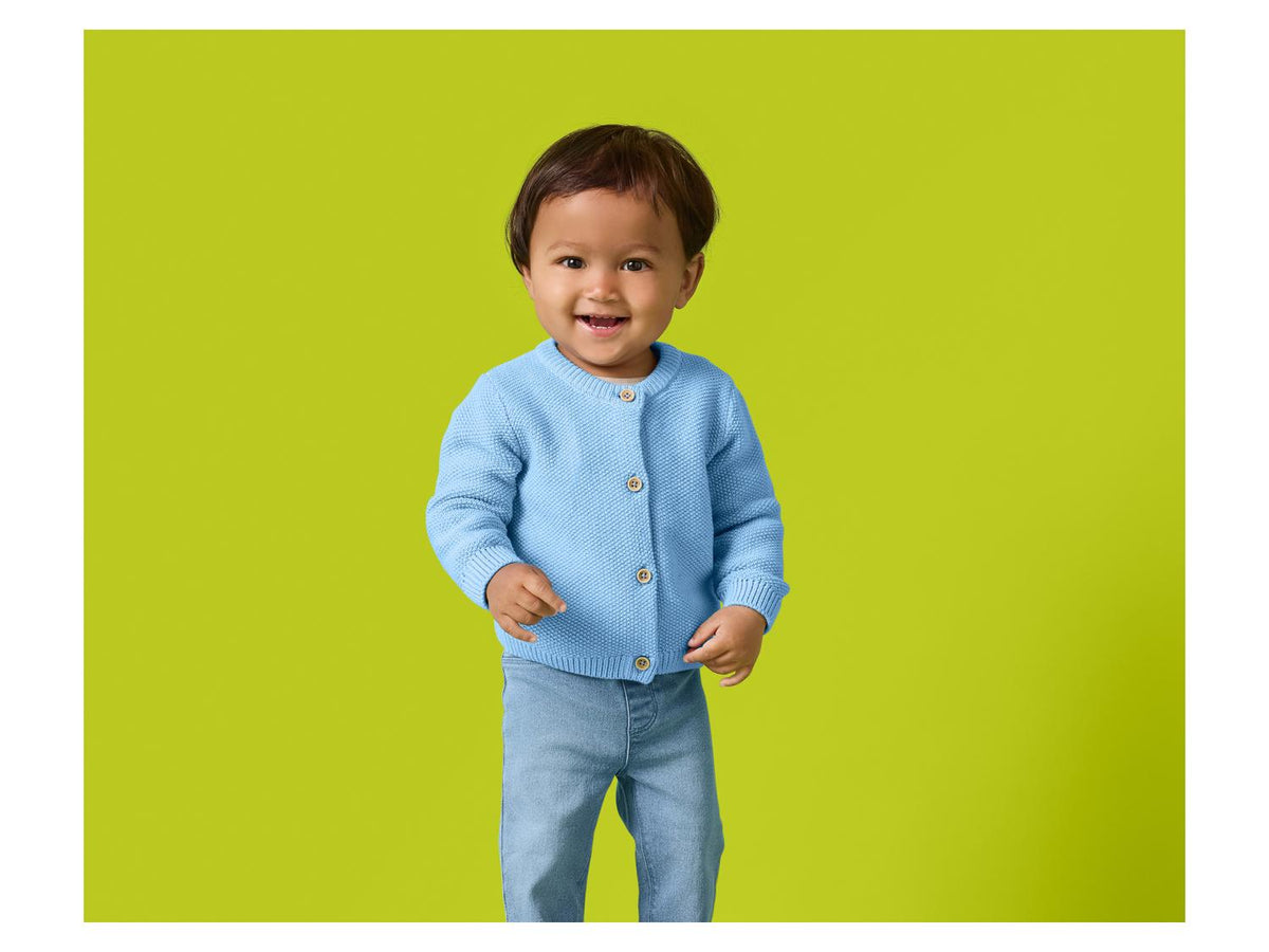 Gilet de bébé, boutonnée