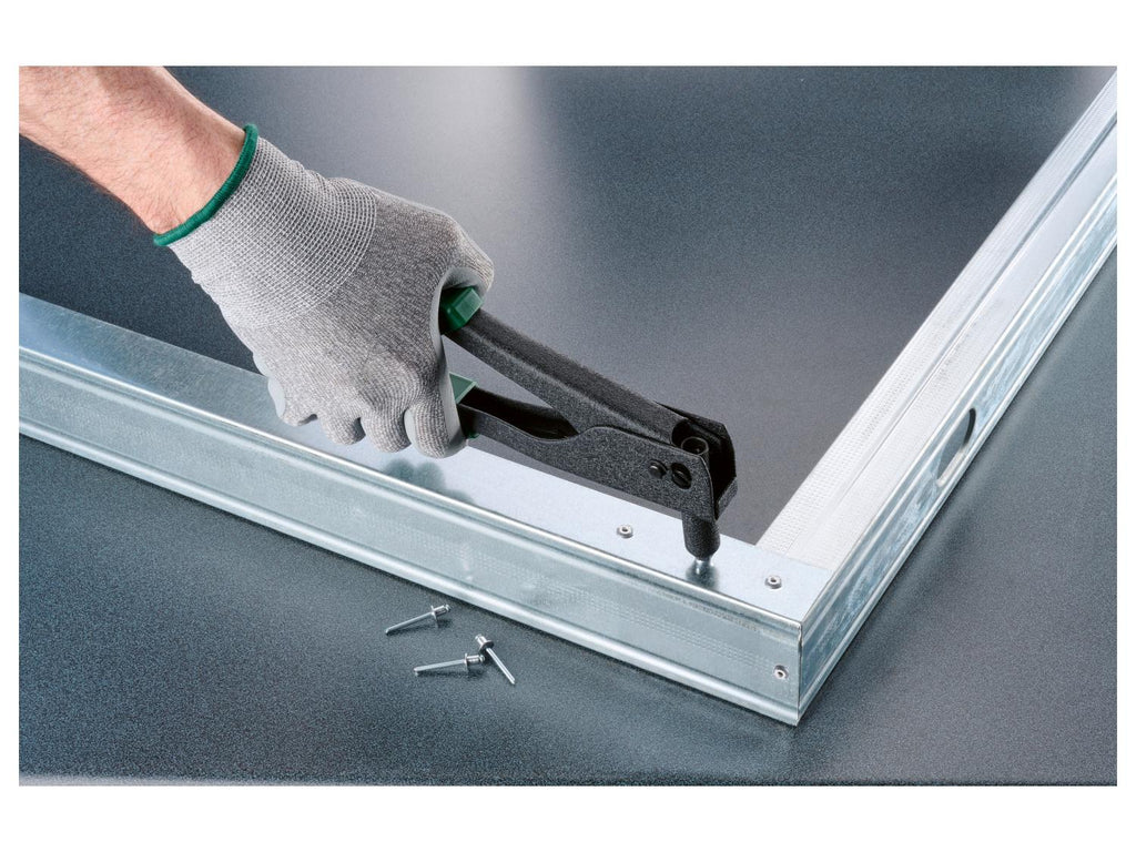 Coffret de pince à rivets aveugles PBNZ 4 E3