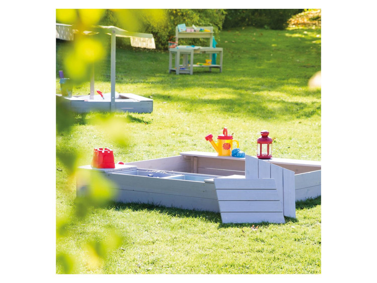 Bac à sable extérieur + avec bacs de jeux
