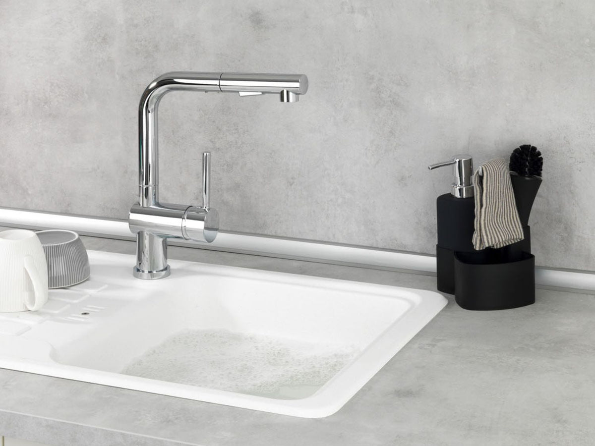 Set vaisselle Empire, avec distributeur et brosse